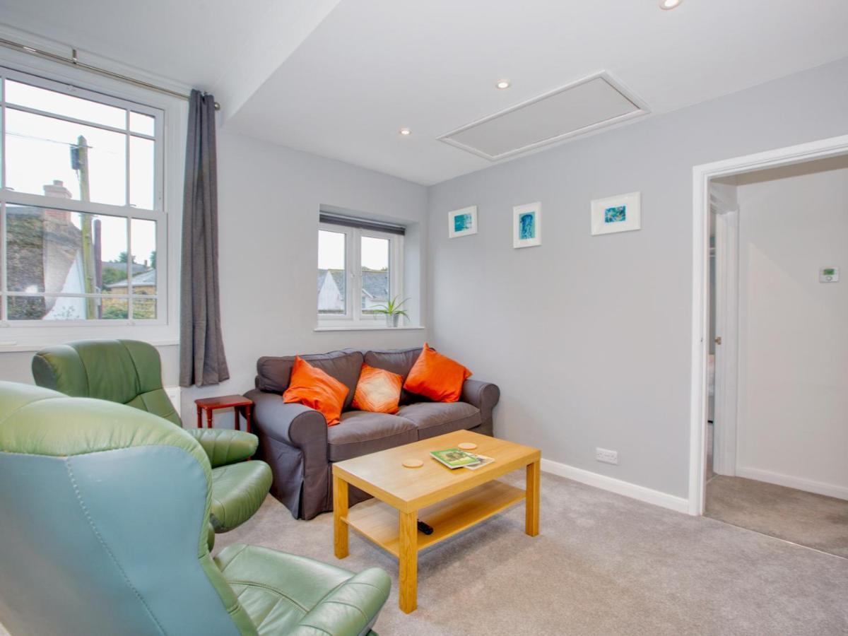 Pass The Keys Lovely 2-Bed Apartment Colyton Near Jurassic Coast Exterior foto