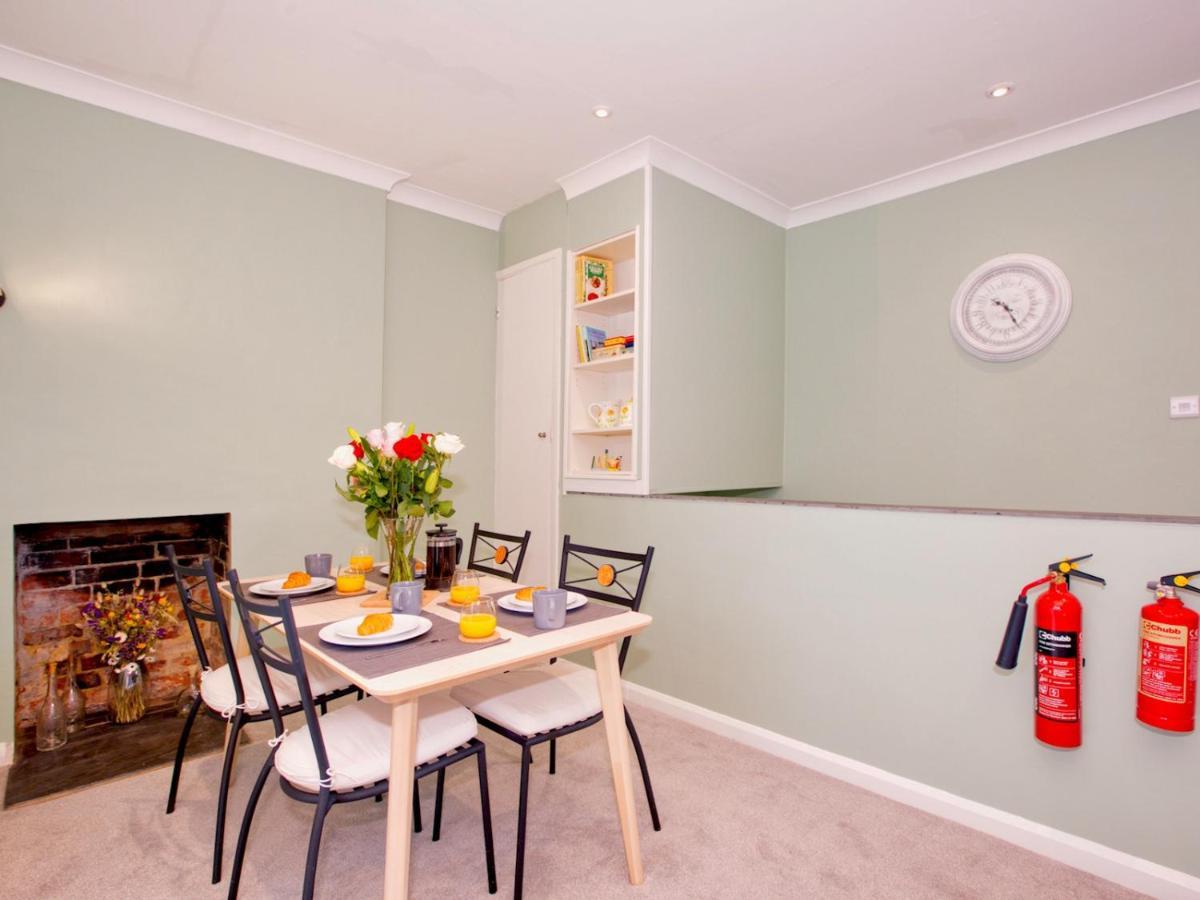 Pass The Keys Lovely 2-Bed Apartment Colyton Near Jurassic Coast Exterior foto